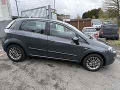 Bild des Angebotes Fiat Punto Lounge