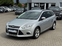 Bild des Angebotes Ford Focus 1.6 TDCI "Trend" Navi / AHK / TÜV 08.2026