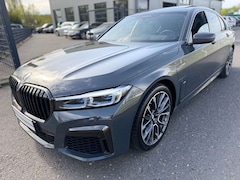 Bild des Angebotes BMW 745 e M-Sport Laser/B&W/SoftClose/Massage-Voll!