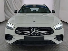 Bild des Angebotes Mercedes-Benz E 300 de AMG 2x ALLRAD Night*LED*Kamera*Navi*18