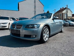 Bild des Angebotes BMW 330 CARBIO AUT + LEDER + XENON + ACC