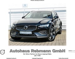 Bild des Angebotes Volvo V60 Cross Country V60 B4 AWD Cross Country Ultimate Automatik SD