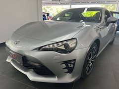 Toyota GT86 Shark /PDC/Alcantara/Navi/StHz/