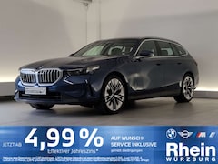 Bild des Angebotes BMW 520 d xDrive Touring Navi/LED/KomfZg/PaAs/DAB Navi/LED