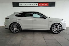Bild des Angebotes Porsche Cayenne Coupe E-Hybrid Black Edition/Kreide /22z
