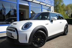 Bild des Angebotes MINI Cooper SE SE Classic Trim/Navi/LED