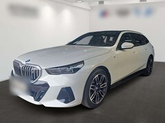 Bild des Angebotes BMW i5 eDrive40 M-Sport*Panoramadach*HeadUp*Bowers&Wilkin