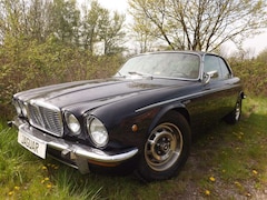 Bild des Angebotes Jaguar XJ6 Coupé der Serie 2 mit Schaltgetriebe! SENSATION