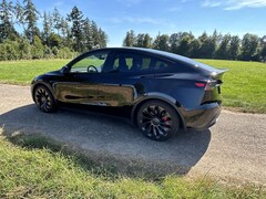 Bild des Angebotes Tesla Model Y Performance Dual Motor AWD