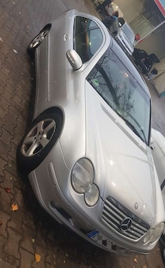 Bild des Angebotes Mercedes-Benz C 200 C 200 Kompressor (203.742)