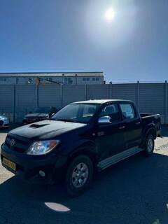 Bild des Angebotes Toyota Hilux Double Cab Sol 4x4*AHK*KLIMA*ST-HEIZUNG*