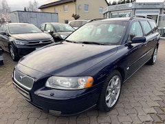 Bild des Angebotes Volvo V70 Kombi Bi-Fuel Kinetic