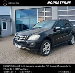 Bild des Angebotes Mercedes-Benz ML 350 ML 350 CDI 4M Sportpaket Comand BiXenon AHK 3,5t