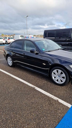 Bild des Angebotes BMW 320 320d DPF Aut. Edition Fleet Lifestyle