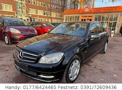 Bild des Angebotes Mercedes-Benz C 180 AVANTGARDE/AUTOMATIK/NAVI/LEDER/XENON/SHZ/