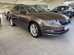 Bild des Angebotes Skoda Octavia 1.5 TSI ACT Style AHK NAVI KAM LED DSG LEDER