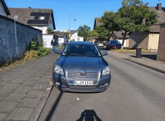 Bild des Angebotes Toyota Avensis 2.0 D4D Combi Style
