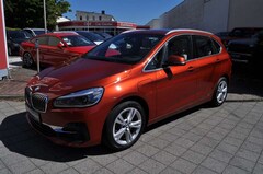 Bild des Angebotes BMW 225 xe Hybrid Luxury Line NAV LED Panorama HuD