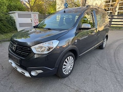 Bild des Angebotes Dacia Dokker 1.6 Stepway 1. Hand+Garantie-Finanzierung