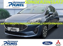 Bild des Angebotes Ford Fiesta Titanium LED SCHEINWERFER+AUFFAHRWARNUNG+DAB+KLIMA
