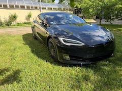 Tesla Model S Performance Ludicrous+ Raven 21´ Razor