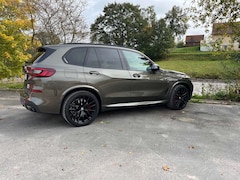 Bild des Angebotes BMW X5 M X5 M50i