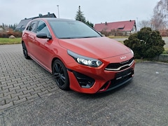Bild des Angebotes Kia Ceed / cee'd Ceed 1.6 GT DCT7 18"/Perf/Komfort/Pano/Online