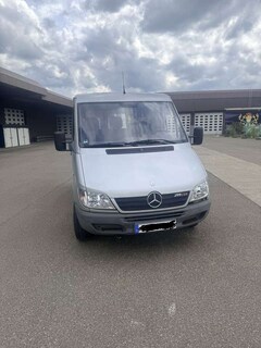 Mercedes-Benz Sprinter 211 CDI (901.6/902.661/62)