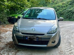 Bild des Angebotes Renault Clio Clio III 20095p 1.2 16v Dynamique