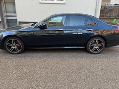 Bild des Angebotes Mercedes-Benz E 43 AMG 4Matic 9G-TRONIC