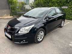Bild des Angebotes Toyota Avensis Combi 1.6 Edition,Navi, Klima,PDC,Bluetooth,Tüv