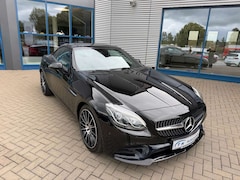 Bild des Angebotes Mercedes-Benz SLC 300 Cabrio/Night-Paket (AMG)/Airscarf/H&K