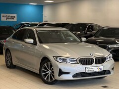 Bild des Angebotes BMW 320 dAut/LCP+/Navi/HUD/Glasdach/Laser/SportSz/AHK