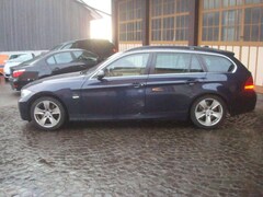 Bild des Angebotes BMW 330 330i xDrive Navi Leder 8 x Aluräder