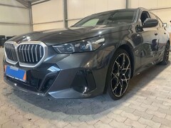 Bild des Angebotes BMW 520 d xDrive M Sport HUD+Neuwertig