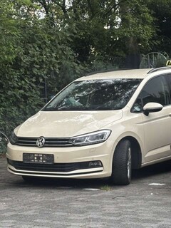 Bild des Angebotes VW Touran Unfallfrei Led Scheinwerfer Navigation Automatisch