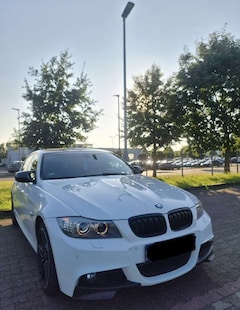 Bild des Angebotes BMW 325 325i xDrive Aut.