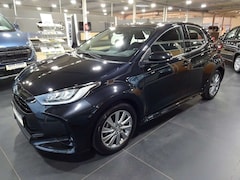 Bild des Angebotes Toyota Yaris 1.5-l-VVT-i Active LED/KLIMA/KAM/ACC/SHZ