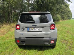 Bild des Angebotes Jeep Renegade Trailhawk 4xe PLUG-IN Hybrid Vollleder Panor.