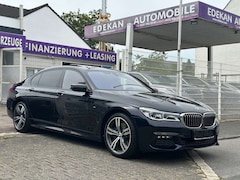 Bild des Angebotes BMW 740 740 L d xDrive M-SPORTPAKET/PANO-SKY/NIGHT-VISION