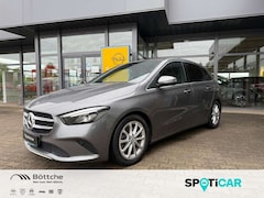 Bild des Angebotes Mercedes-Benz B 250 2.0 Automatik Navi PDC Kamera SHZ DAB
