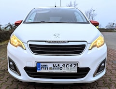 Bild des Angebotes Peugeot 108 PureTech 82 Top! Roland Garros
