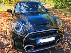 Bild des Angebotes MINI Cooper S MINI 5-TÜRER Aut. Resolute Edition