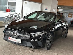 Bild des Angebotes Mercedes-Benz A 200 d 8G*Kam*Spur*Navi*LED*Widescreen*Ambiente