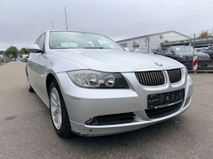Bild des Angebotes BMW 325 Baureihe 3 Lim. 325i / 1.Hand / Scheckheft