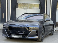 Bild des Angebotes BMW i7 60 M-Sport IconicGlow Bow&Wil Fond-TV Massage