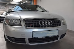Bild des Angebotes Audi S4 Cabrio 4.2 Quattro Autom Navi Bose Xenon PDC