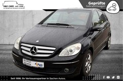 Bild des Angebotes Mercedes-Benz B 200 AVANTG SPORTP XEN LEDER KLIMA AHK TÜV 2027