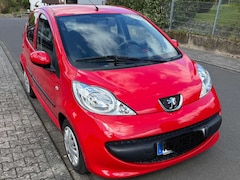 Bild des Angebotes Peugeot 107 107 70 Filou