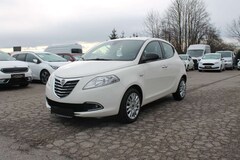 Bild des Angebotes Lancia Ypsilon 0.9 PDC KLIMATRONIC LEDER